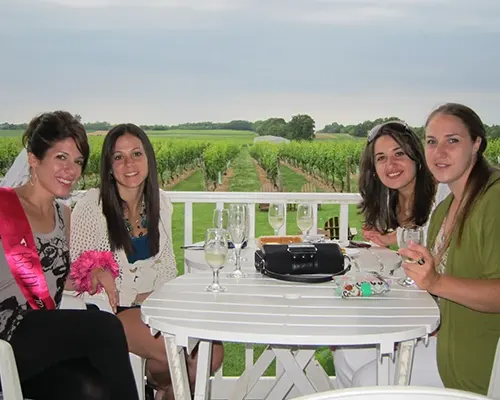 We Welcome You to the North Fork Wine Tour